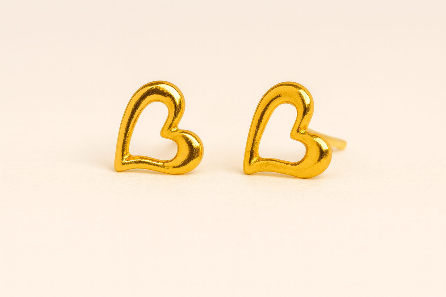 Brinco coraçãozinho Pequeno