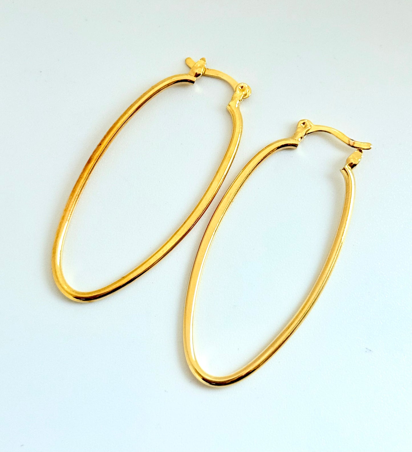 Brinco de Argola oval