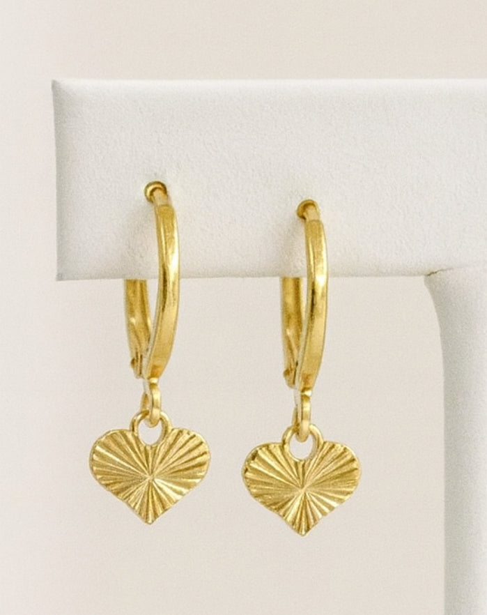 Brinco click coração