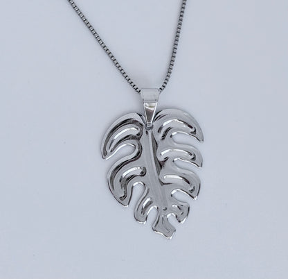 Colar Folha no Ródio