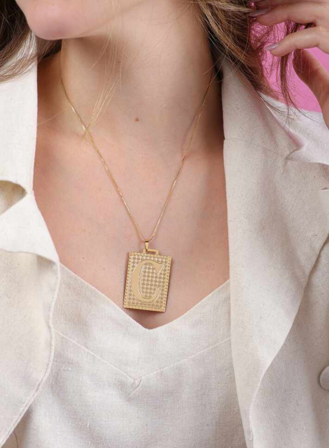 Colar iniciais Medalha