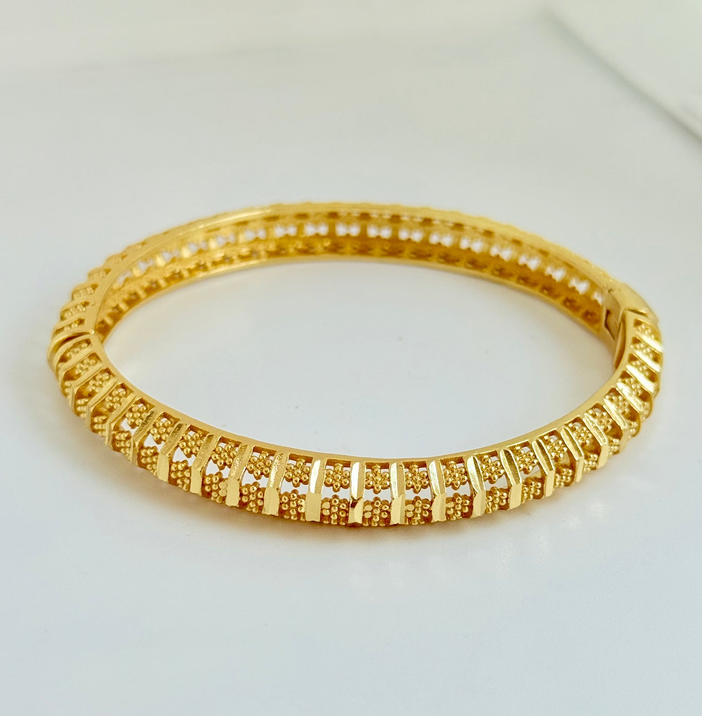 Bracelete Trabalhado