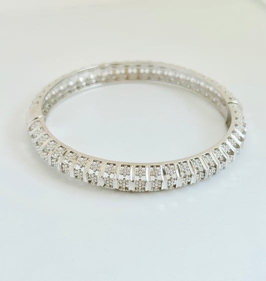 Bracelete de luxo Trabalhado