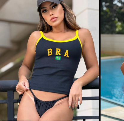 Conjunto Cropped + Biquíni Feminino Moda Verão 2026 Estilo Virginia Praia Piscina Tendência