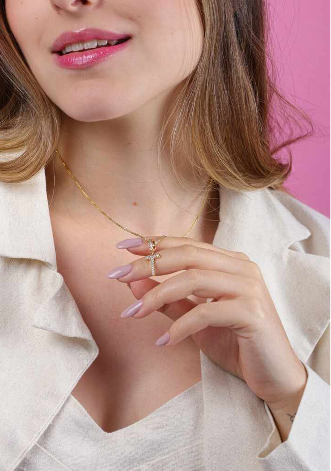 Colar iniciais Cravejadas