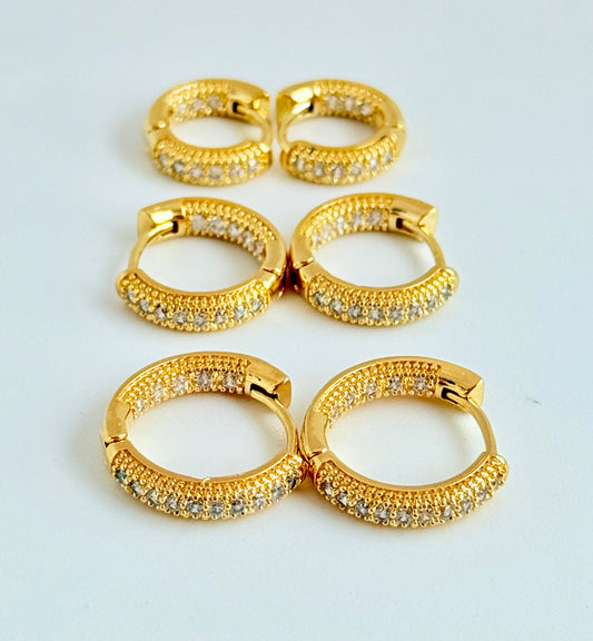 Brinco argolinhas Trio Cravejado