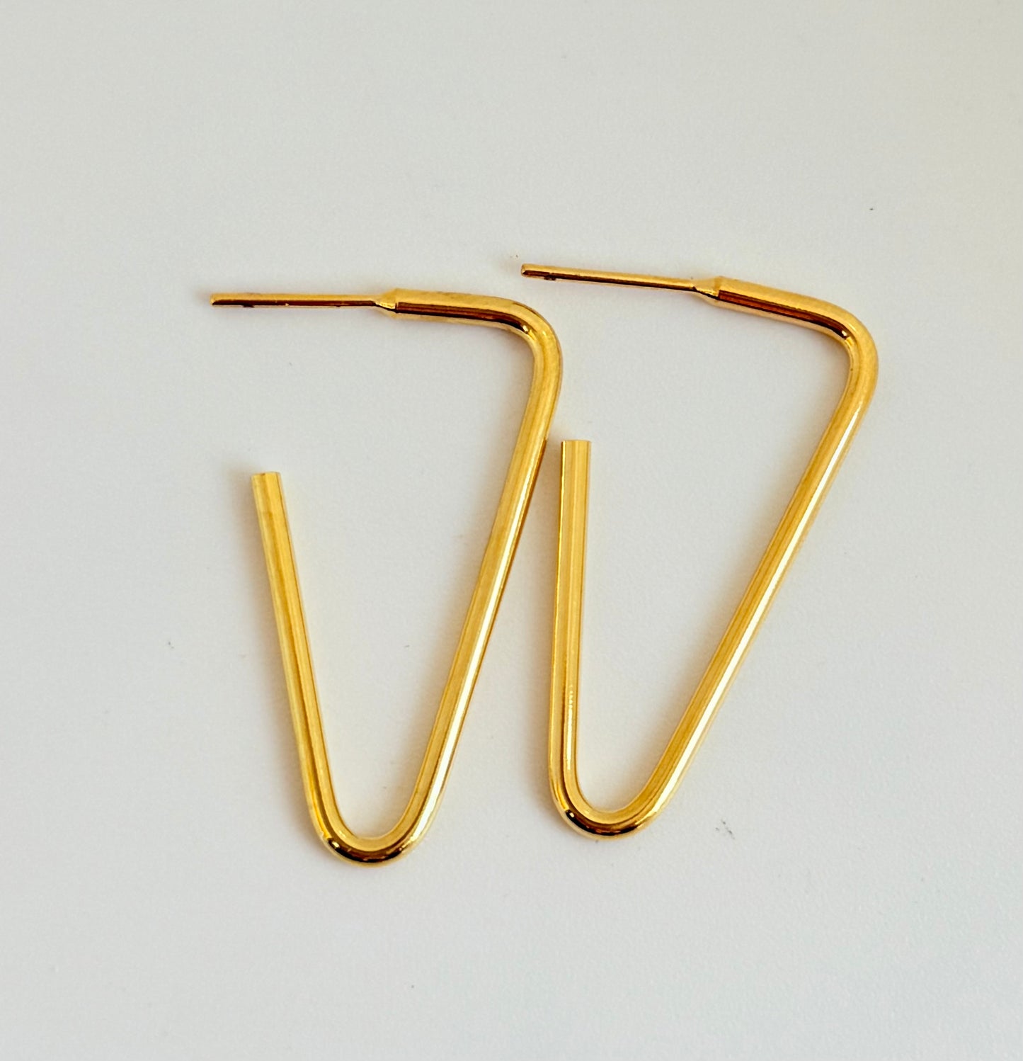 Brinco Geométrico Triangular