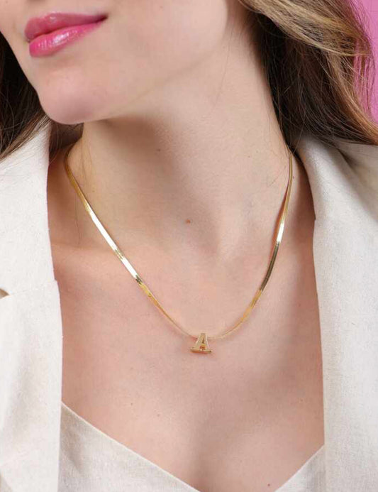 Colar pigente personalizado iniciais